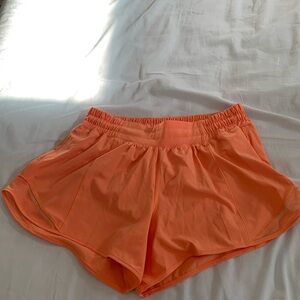 Lululemon Hotty Hot High Rise Lined Shorts 4”
